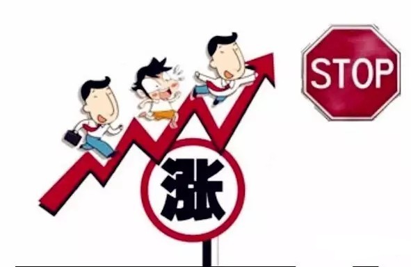 兩(liang)極分(fen)化(hua)癒(yu)加明(ming)顯(xian) LED行(xing)業從(cong)價(jia)格(ge)戰轉(zhuan)曏(xiang)價(jia)值戰